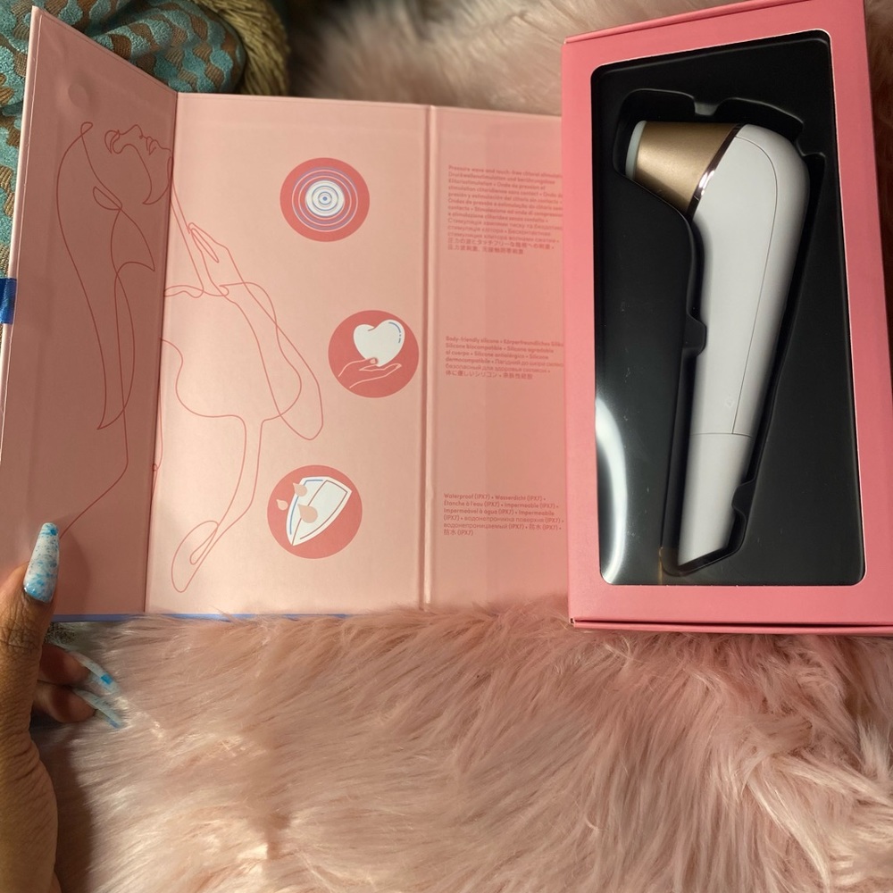 Clit sucker